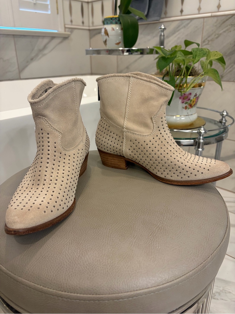 IKKS Studded Ankle Boots EU 39/ US 8.5